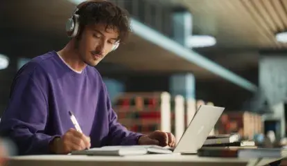 The role of digital tools in boosting your learning at UCV